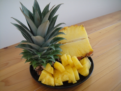 pineapple-003.JPG